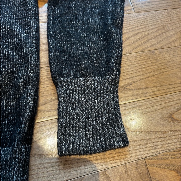 Philosophy Charcoal V-Neck Sweater - Picture 4 of 8